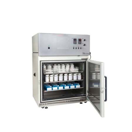 Thermo Fisher Scientific Forma 11 cu. ft. Incubated/Refrigerated 3911