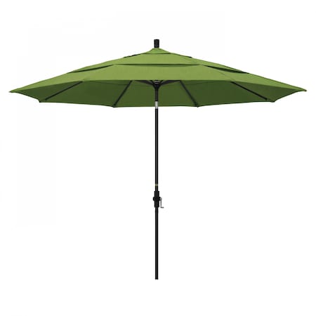 California Umbrella Patio Umbrella, Octagon, 110.5" H, Sunbrella Fabric, Spectrum Cilantro 194061015230