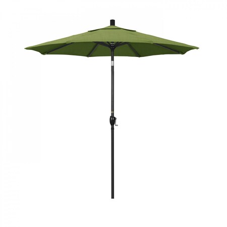 California Umbrella Patio Umbrella, Octagon, 95.5" H, Sunbrella Fabric, Spectrum Cilantro 194061031070