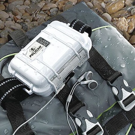 Pelican Ipod Case, White I1010