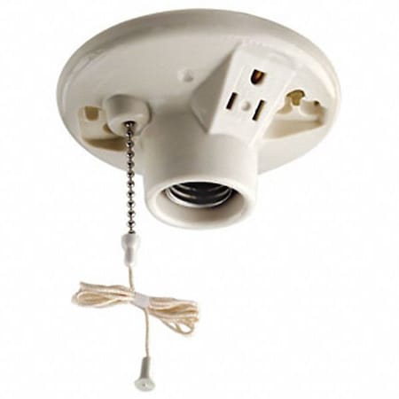 Leviton 660 W, White, Medium Screw (E26) 9726-C