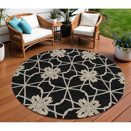 Homeroots 8' Black And Ivory Round Geometric Washable Indoor Outdoor Area Rug 613406