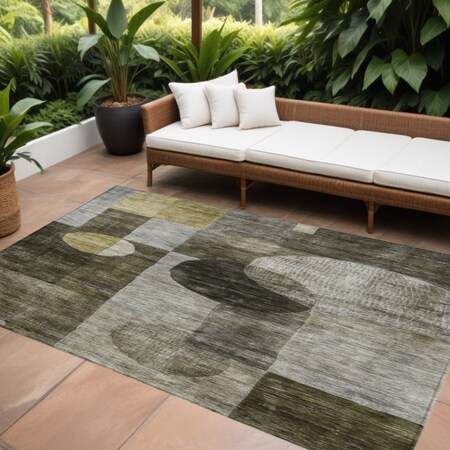 Homeroots 10' X 14' Taupe Gray And Charcoal Geometric Washable Indoor Outdoor Area Rug 604353