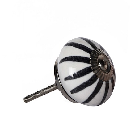 Homeroots 1.5" X 1.5" X 1.5" White Black And Silver Knobs, 12PK 321665