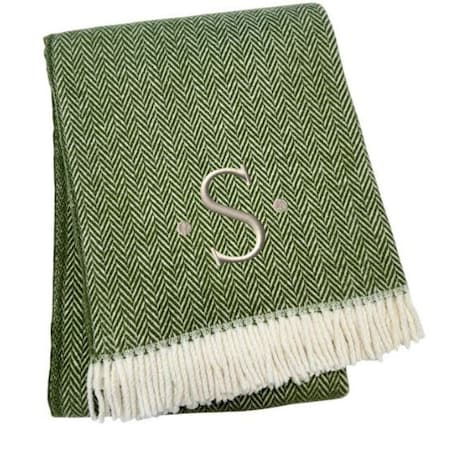 Homeroots 55" X 70" Moss Green White Herringbone Cotton Blend S Initial Throw Blanket with Tassels Embroidery 680590