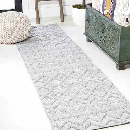 Jonathan Y Peralta Moroccan Diamond Light Gray 2 ft. x 8 ft. Indoor/Outdoor Runner Rug IBZ103C-28