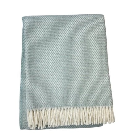 Homeroots Soft Sky Blue Links Pattern Throw Blanket 475701