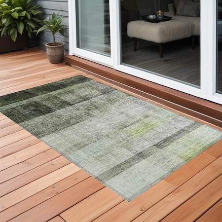 Homeroots 3' X 5' Olive Green Ombre Washable Indoor Outdoor Area Rug 563658