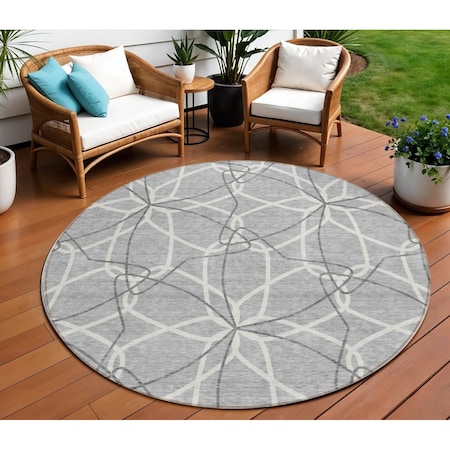 Homeroots 8' Gray And Ivory Round Geometric Washable Indoor Outdoor Area Rug 613009