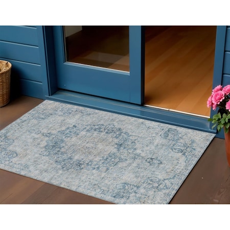 Homeroots 3' X 5' Blue Floral Medallion Washable Indoor Outdoor Area Rug 607896