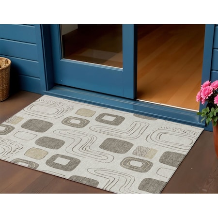 Homeroots 3' X 5' Beige Taupe And Tan Geometric Washable Indoor Outdoor Area Rug 616796