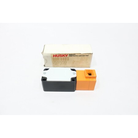 Siemens PROXIMITY SWITCH 230V-AC 3SE2-120-0XX