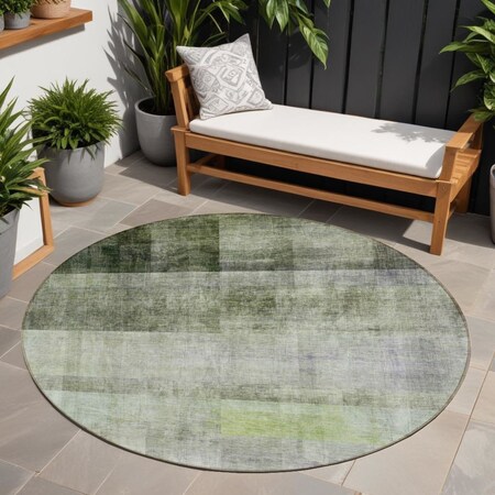 Homeroots 8' Olive Green Round Ombre Washable Indoor Outdoor Area Rug 563660