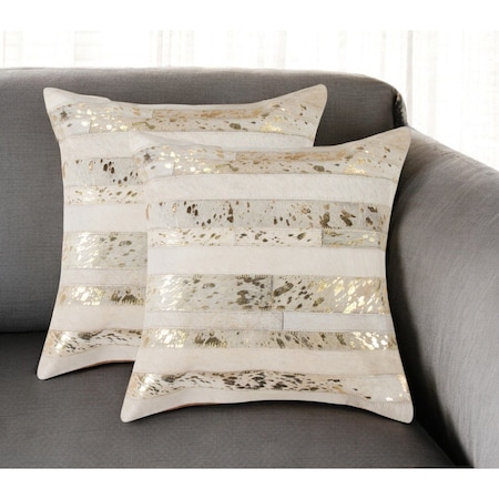 Homeroots Set of Two 18" Natural and Gold Striped Cowhide Throw Pillows with Glitter, 2PK 544636