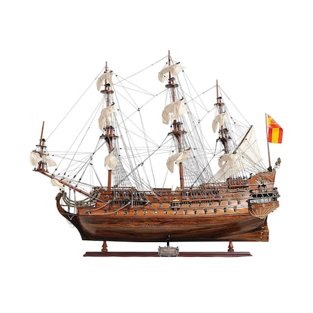 Homeroots Sailboat Model With Chrome And Brass Fittings 376346