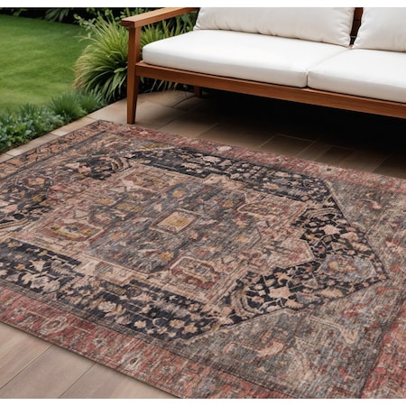 Homeroots 8' X 10' Charcoal Medallion Washable Indoor Outdoor Area Rug 608007