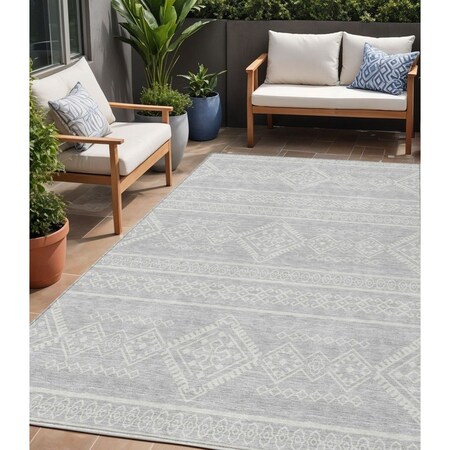 Homeroots 5' X 8' Silver And Ivory Southwestern Washable Indoor Outdoor Area Rug 593721