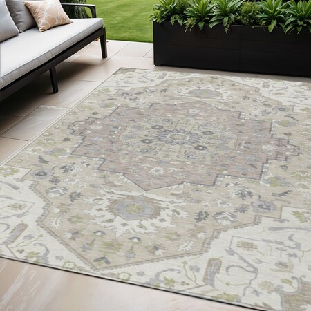 Homeroots 5' X 8' Ivory Beige And Gray Oriental Washable Indoor Outdoor Area Rug 596633