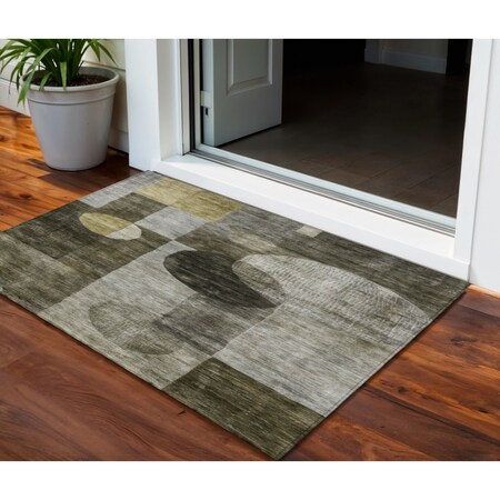 Homeroots 3' X 5' Taupe Gray And Charcoal Geometric Washable Indoor Outdoor Area Rug 604348