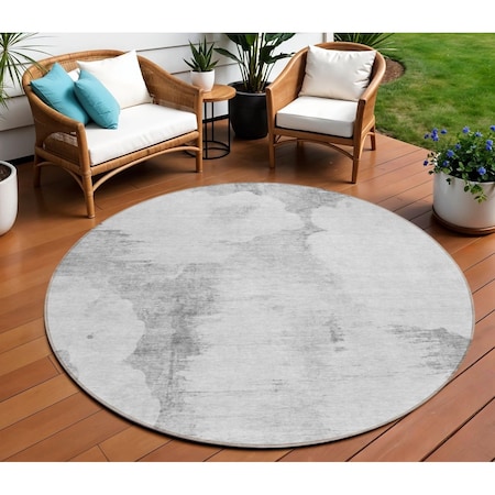 Homeroots 8' Silver Gray And Pewter Round Abstract Washable Indoor Outdoor Area Rug 582682