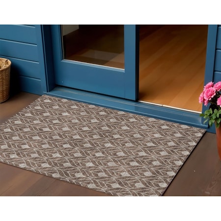 Homeroots 3' X 5' Chocolate And Beige Geometric Washable Indoor Outdoor Area Rug 595721