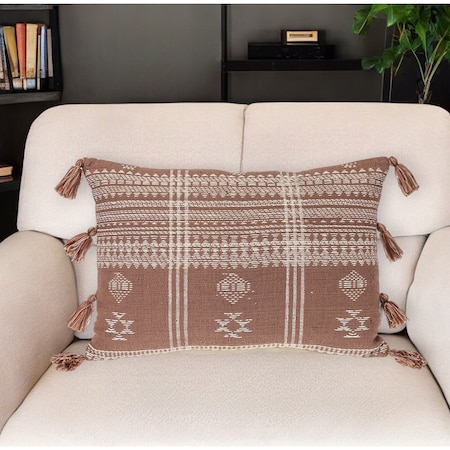 Homeroots 14" X 20" Beige and Brown Southwestern Cotton Throw Pillow With Tassels 529231