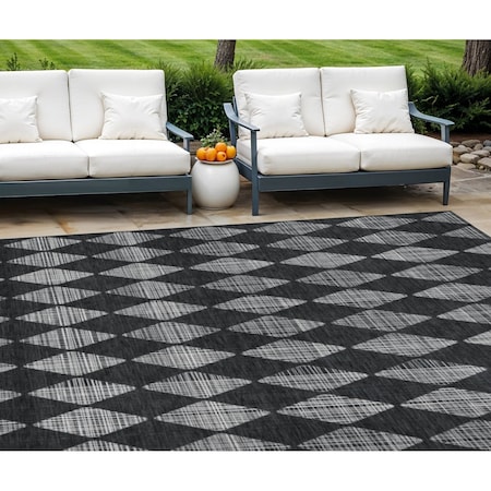Homeroots 9' X 12' Charcoal Geometric Washable Indoor Outdoor Area Rug 577035