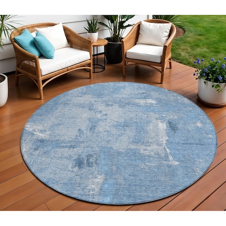 Homeroots 8' Denim Blue And Ivory Round Abstract Washable Indoor Outdoor Area Rug 596856