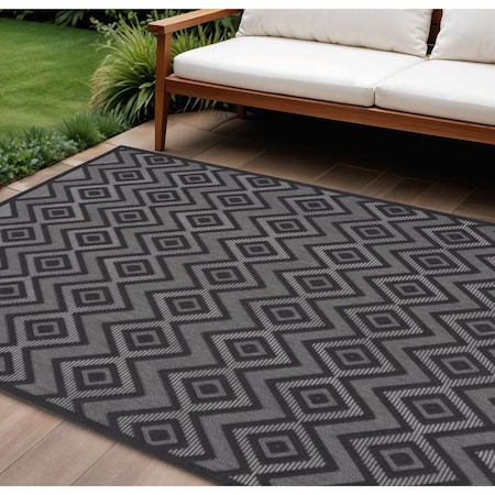Homeroots 8' X 10' Black Indoor Outdoor Area Rug 522112