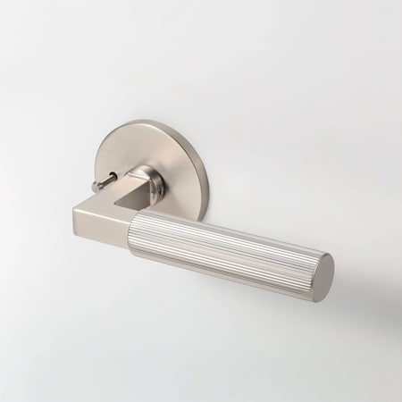 Mcbowery Mila Satin Nickel Modern Linear Bed/Bath Door Handle - Round Rosette (Privacy) 210PVSN