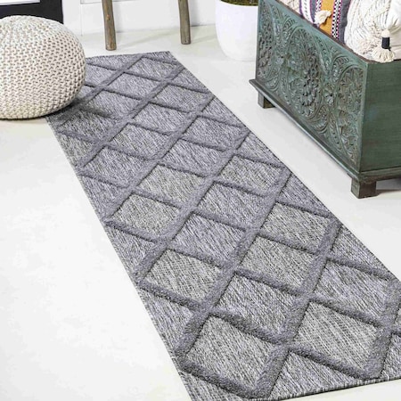 Jonathan Y Salines Diamond Trellis Dark Gray 2 ft. x 8 ft. Indoor/Outdoor Runner Rug IBZ101A-28