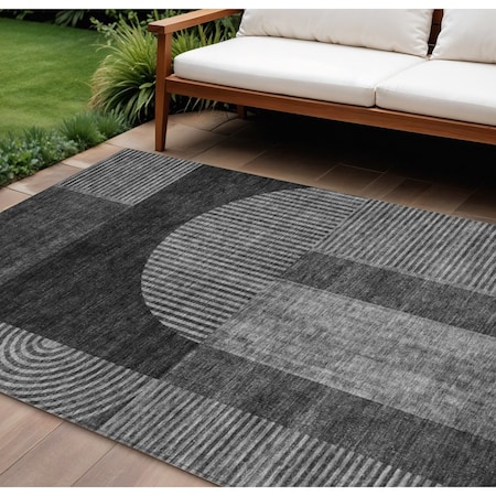 Homeroots 9' X 12' Charcoal Gray And Silver Geometric Washable Indoor Outdoor Area Rug 582708