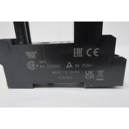 Omron BOX OF 50 RELAY BASE, 50PK P2RFZ-08-E