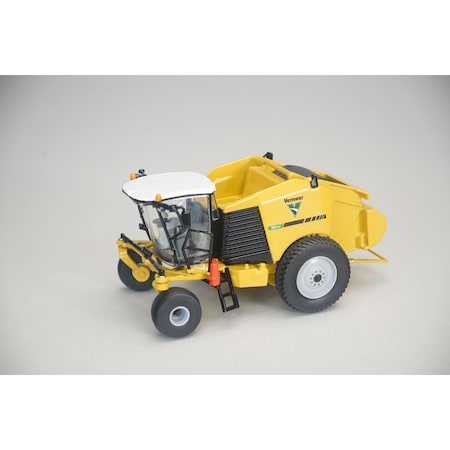 Bepoz America Vermeer  1-64 Scale ZR5-1200 Self Propelled Hay Baler with Bale VMR 004