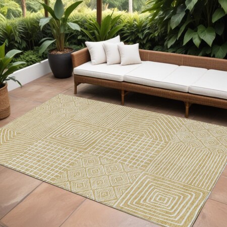 Homeroots 10' X 14' Wheat And Ivory Geometric Washable Indoor Outdoor Area Rug 600791