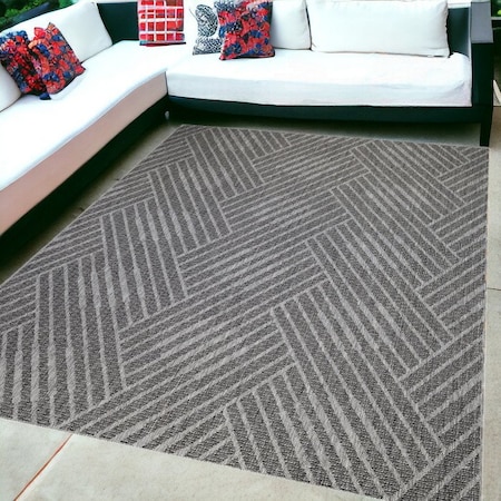 Homeroots 5' X 8' Gray and Blue Geometric Stain Resistant Indoor Outdoor Area Rug 531616