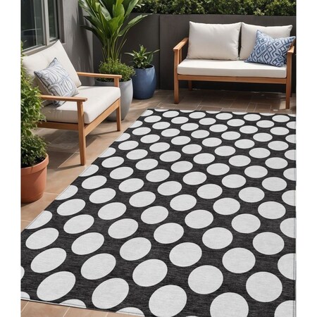 Homeroots 5' X 8' Black And Ivory Polka Dot Washable Indoor Outdoor Area Rug 595206