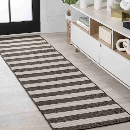 Jonathan Y Negril Two-Tone Wide Stripe Black/Beige 2 ft. x 8 ft. Indoor/Outdoor Runner Rug SMB203B-28