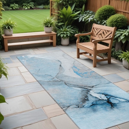 Homeroots 8' Runner Blue and Ivory Abstract Washable Non Skid Indoor Outdoor Runner Rug 559677