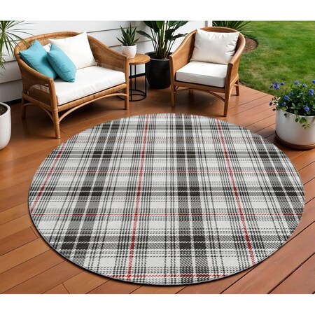 Homeroots 8' Black Ivory And Red Round Plaid Washable Indoor Outdoor Area Rug 597083