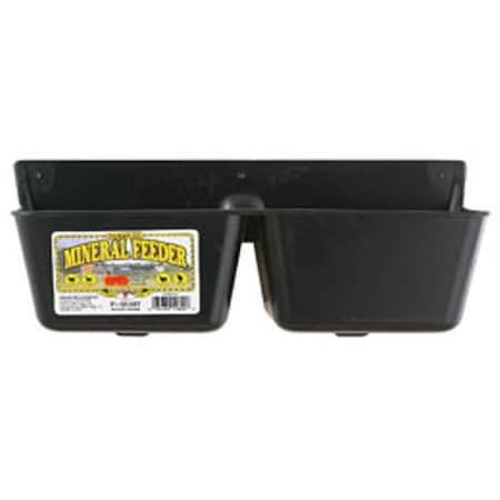 Miller Mfg MF35 3.5 qt. Mineral Feeder, Black 405058009