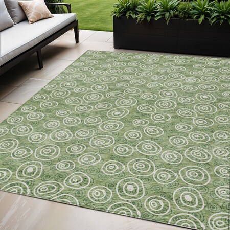 Homeroots 5' X 8' Green And Ivory Geometric Washable Indoor Outdoor Area Rug 583343