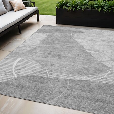 Homeroots 5' X 8' Gray Silver And Ivory Abstract Washable Indoor Outdoor Area Rug 587597