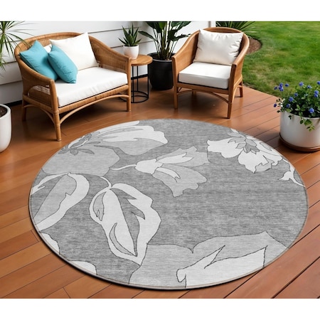 Homeroots 8' Gray And Silver Round Floral Washable Indoor Outdoor Area Rug 589538