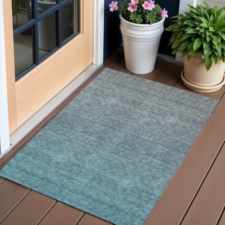 Homeroots 3' X 5' Teal Blue Gray And Charcoal Ombre Washable Indoor Outdoor Area Rug 588576