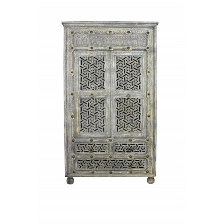 Homeroots 42" Aged Gray Solid Wood Three Drawer Gentleman's Chest 489221
