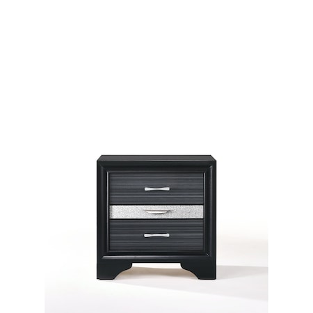 Homeroots 17" Rectangular Three Drawers Nightstand With Solid Wood Top 347072