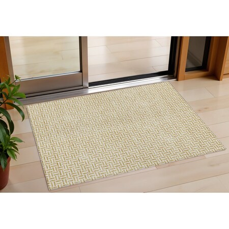 Homeroots 3' X 5' Gold And Ivory Geometric Washable Indoor Outdoor Area Rug 594461
