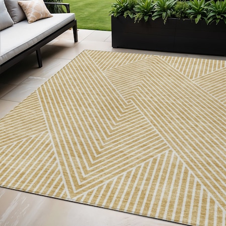Homeroots 5' X 8' Gold And Ivory Geometric Washable Indoor Outdoor Area Rug 612125