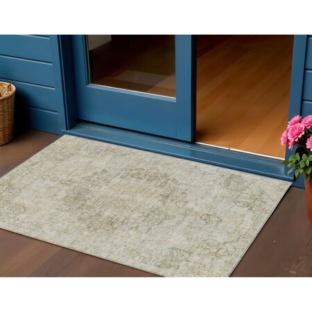 Homeroots 3' X 5' Sage Floral Medallion Washable Indoor Outdoor Area Rug 607932